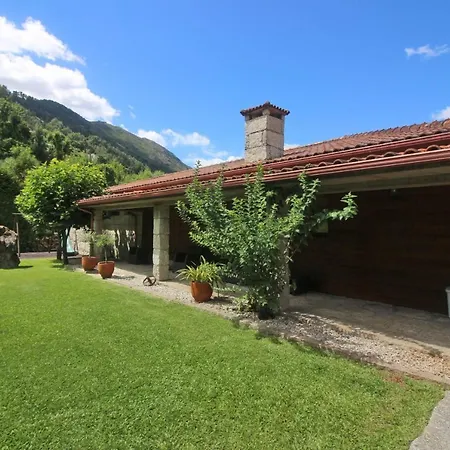 Holiday home Casa Do Fijogo Geres